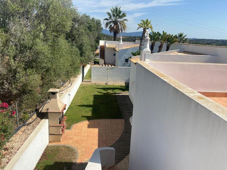 Blue Skies Villas 1&2 Mexilhoeira Grande Bagian luar foto